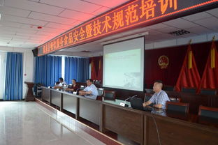 溫泉縣餐飲服務食品安全暨技術規(guī)范培訓班走進哈日布呼鎮(zhèn) 筑牢餐飲安全防線